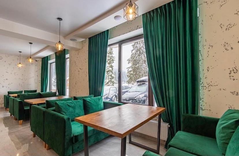 Imperial Hotel 부코벨 외부 사진
