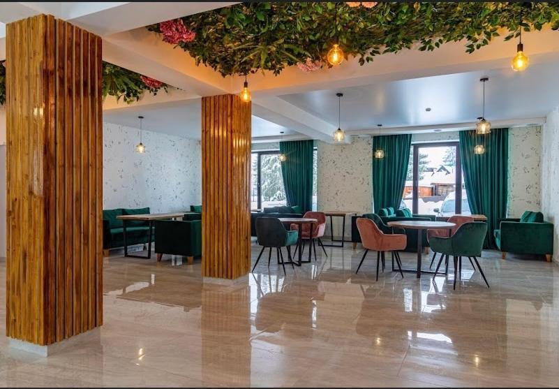 Imperial Hotel 부코벨 외부 사진